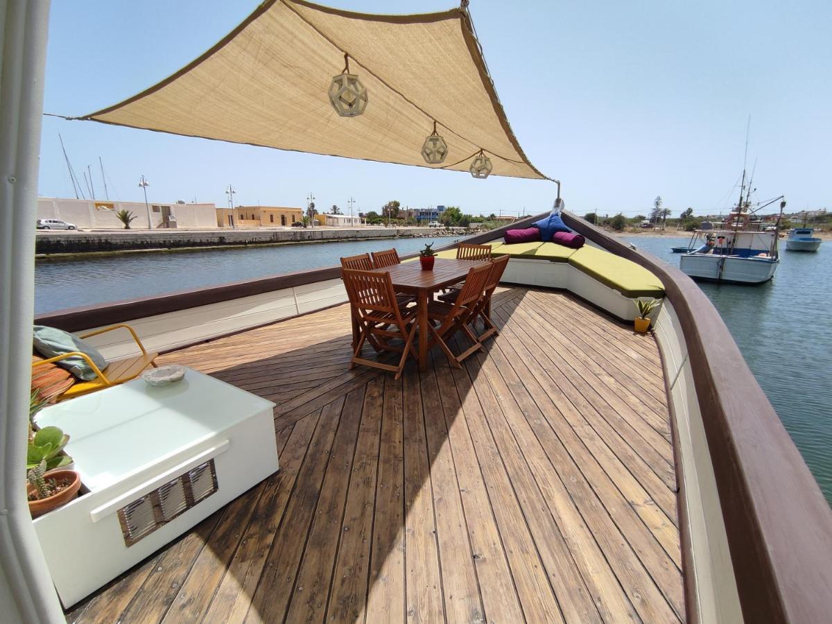 Pillirina House-Boat Hotel Marzamemi Eksteriør billede